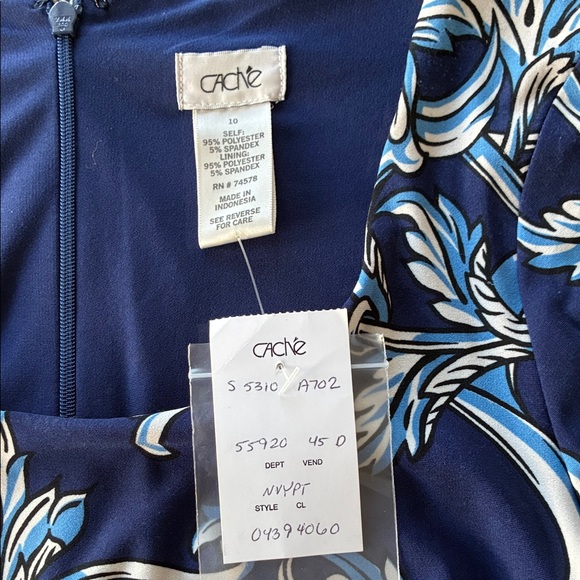 Cache Blue and White Long Sleeve Dress - Picture 4 of 5